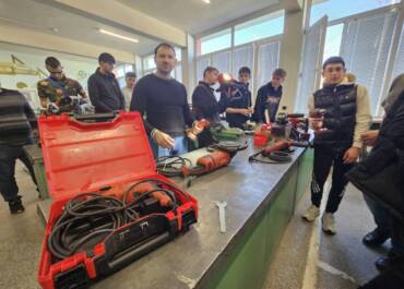 ПГЕЕ "Ап. Арнаудов" - Русе стана част от  уникалния проект "Tools4Schools" на HILTI.BG