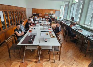 ПГЕЕ „Апостол Арнаудов“- Русе обнови работилниците си по електротехника с подкрепата на ЕНЕРГО-ПРО